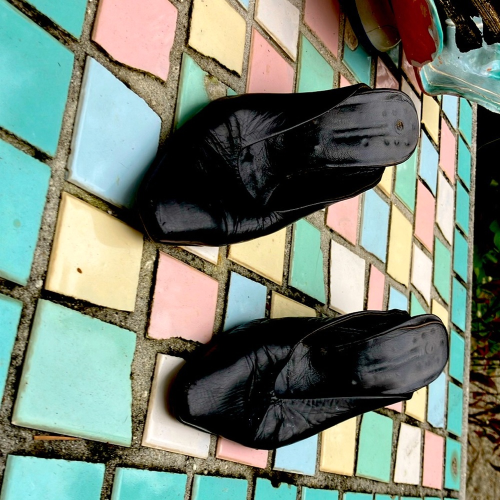 Black mules with heel